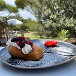 Aparthotel Pineta 4*