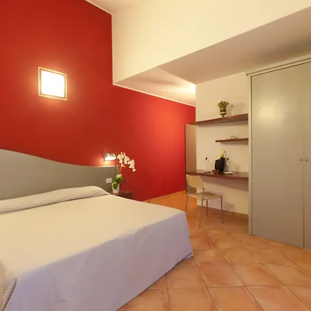 Apart Otel Pineta Albinia