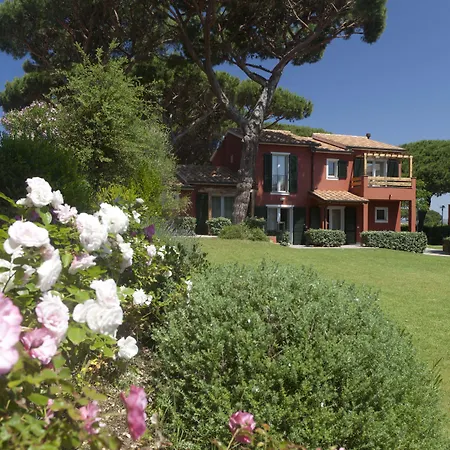 Apart Otel Pineta 4*
